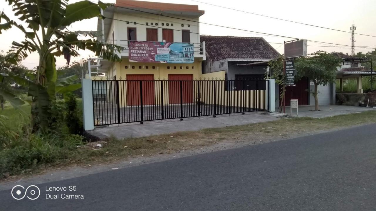 Spot On 93020 Rumah Singgah Ganjuran Bantul Εξωτερικό φωτογραφία