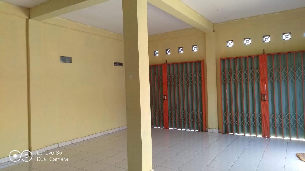 Spot On 93020 Rumah Singgah Ganjuran Bantul Εξωτερικό φωτογραφία